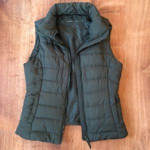 Aeropostale Olive Green Vest Women’s Small